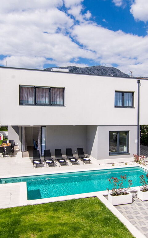 Villa Orvas 190: Balkong / terrass / uteplats, Exteriör, slå samman, Trädgård, Utomhus