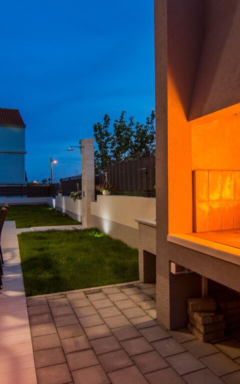 Villa Orvas 190: Balkong / terrass / uteplats, Trädgård, Utomhus