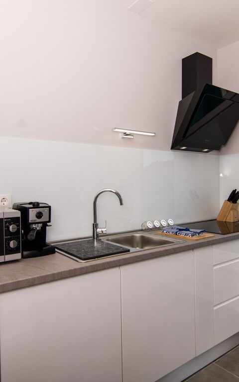 Villa Orvas 190: Kök