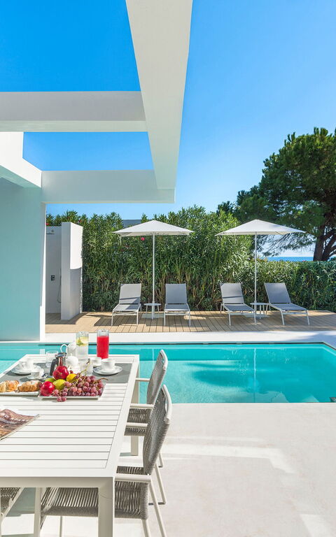 Villa Gadir: Balkong / terrass / uteplats, Exteriör, Mat, slå samman, Utomhus