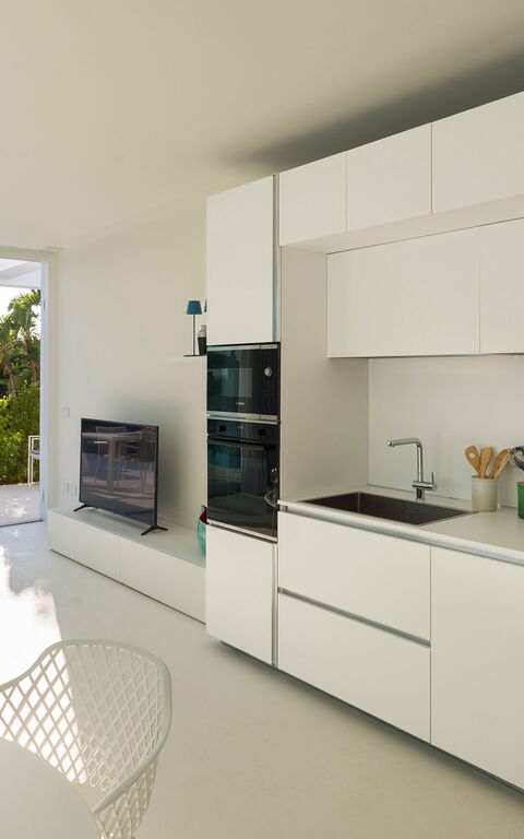 Villa Gadir: Kök, Lunchrum, Vardagsrum