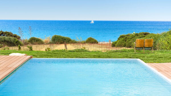 Villa al Nair: Exteriör, Utomhus, Visningar