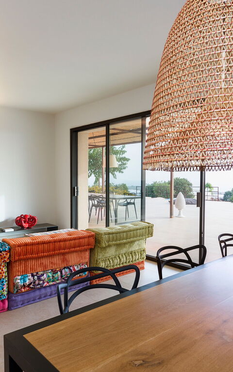 Gelso Bianco: Lunchrum, Vardagsrum