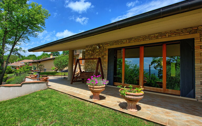 Villa Paradiso: Trädgård