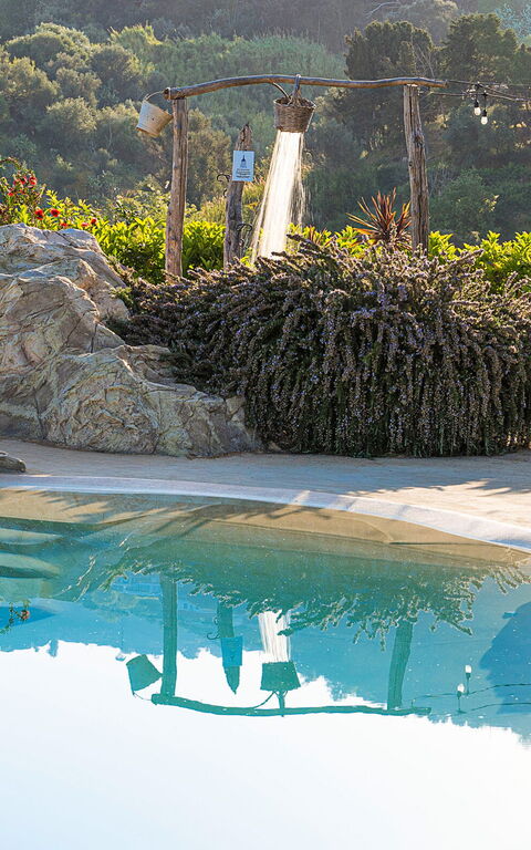 Villa Giuffrè: Exteriör, slå samman, Utomhus