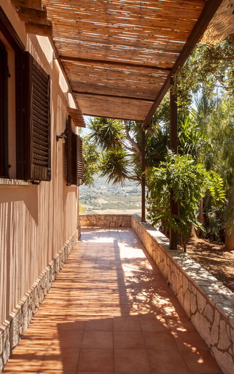 Villa Petra: Trädgård, Utomhus