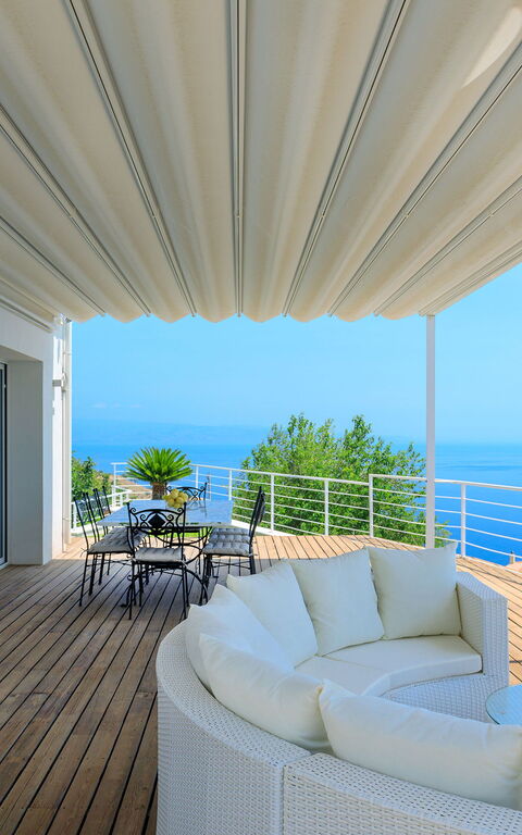 Villa Elysium: Exteriör, Utomhus, Visningar