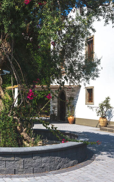 Villa Bellasia: Exteriör, Utomhus