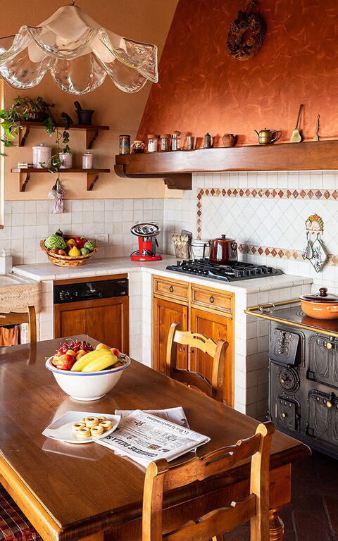 Villa Colle Di Sotto: Kök, Lunchrum