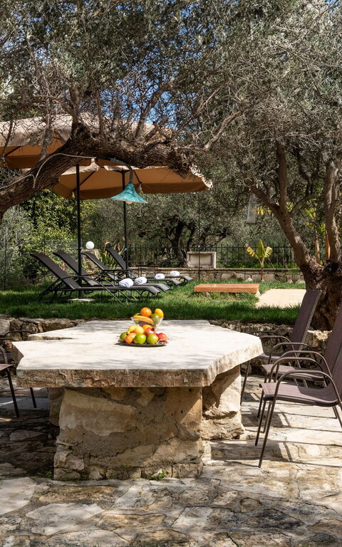 Klapas: Balkong / terrass / uteplats, Exteriör, slå samman, Trädgård