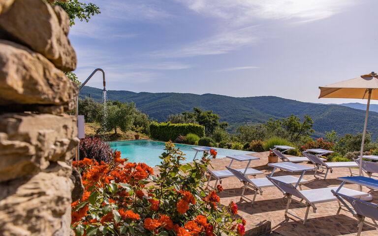 Casale Della Torre: slå samman, Utomhus, Visningar