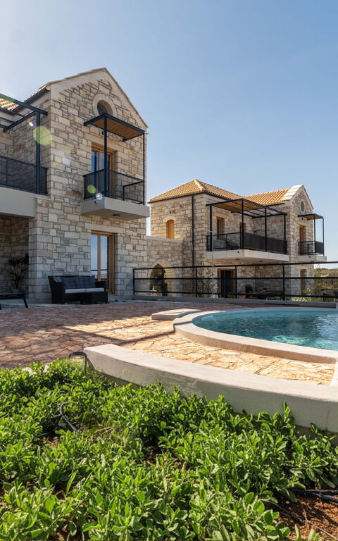 Villa Seiri: Exteriör, slå samman, Utomhus