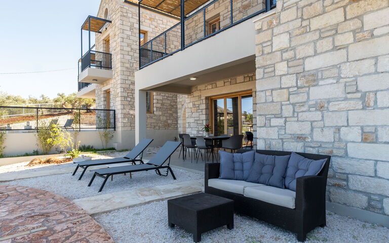 Villa Seiri: Balkong / terrass / uteplats, Exteriör, Utomhus