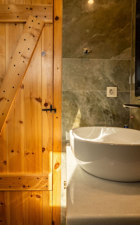 Villa Falcos: Badrum