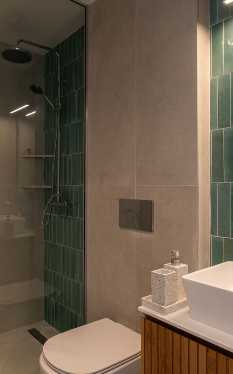 Villa Thea Mare Maistro: Badrum