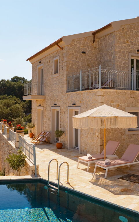 Villa Thea Mare Maistro