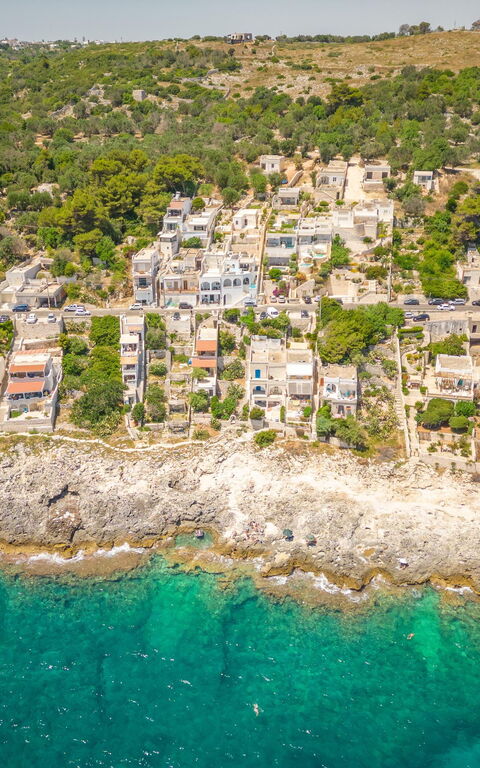 Marinaia Archi: Exteriör, Utomhus, Visningar