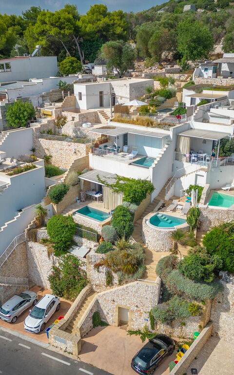 Marinaia Panorama: Exteriör, Utomhus, Visningar