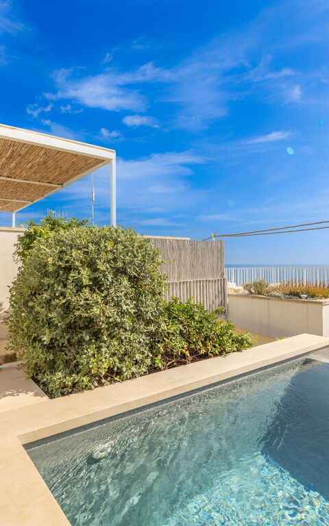 Marinaia Panorama: Exteriör, slå samman, Utomhus, Visningar