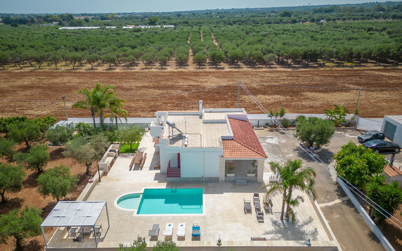 Villa Dolcevivere: Exteriör, slå samman, Sommar, Utomhus, Visningar