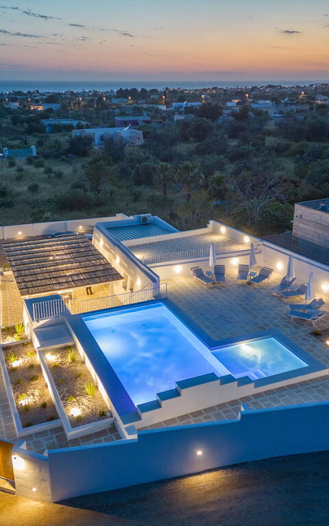 Villa Don Carmine: Exteriör, slå samman, Utomhus, Visningar