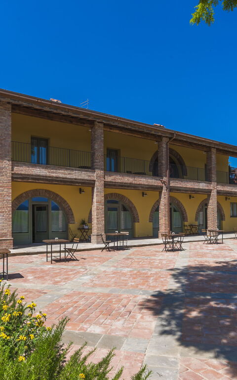 Le Fornaci: Exteriör, Trädgård, Utomhus