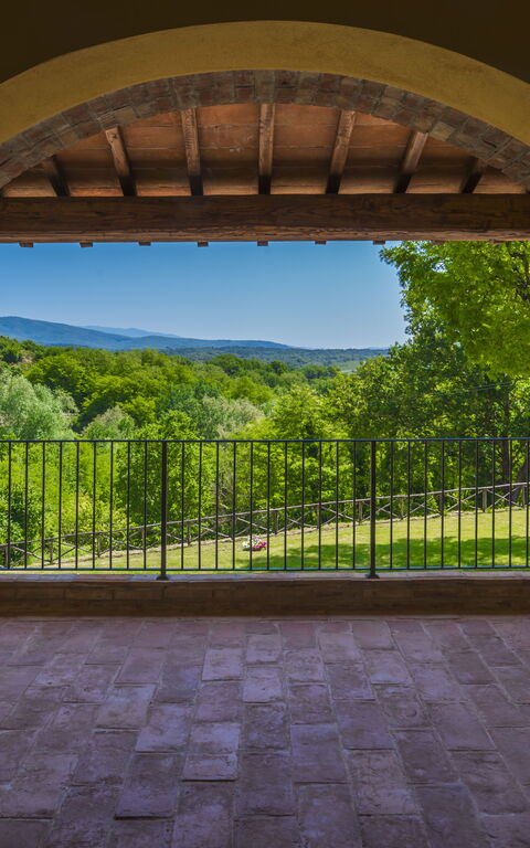 Le Fornaci: Exteriör, Utomhus, Visningar