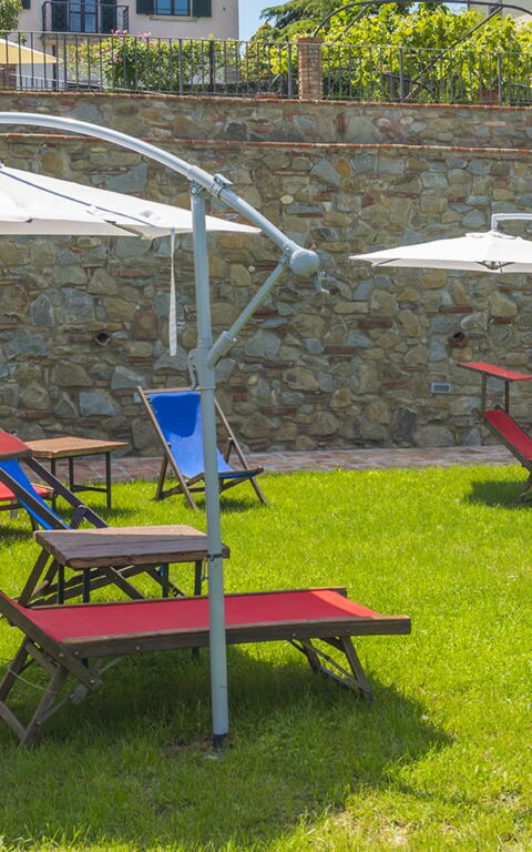 Le Fornaci: Exteriör, Trädgård, Utomhus