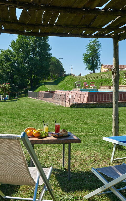 Le Fornaci: Exteriör, Trädgård, Utomhus