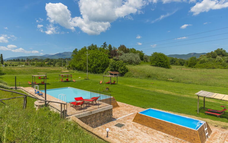 Le Fornaci: Exteriör, slå samman, Trädgård, Utomhus, Visningar