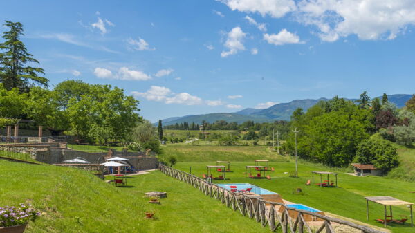 Le Fornaci: Exteriör, Trädgård, Utomhus, Visningar