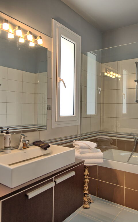 Villa Endless View: Badrum