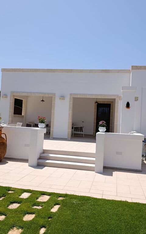 Terra Mater: Exteriör, Trädgård, Utomhus