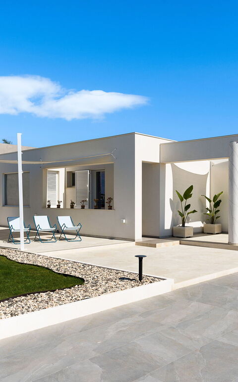 Villa Paradisus: Exteriör, Trädgård, Utomhus