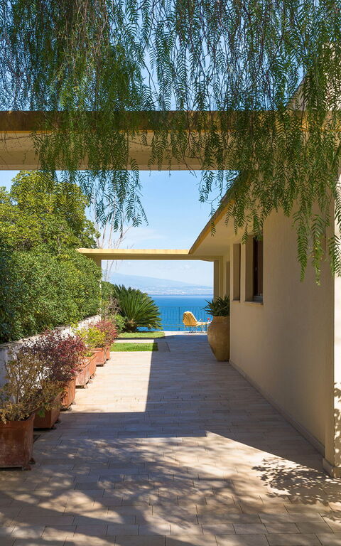 Villa Coralia: Exteriör, Utomhus, Visningar