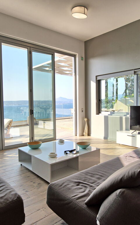 Villa Sapphire: Vardagsrum