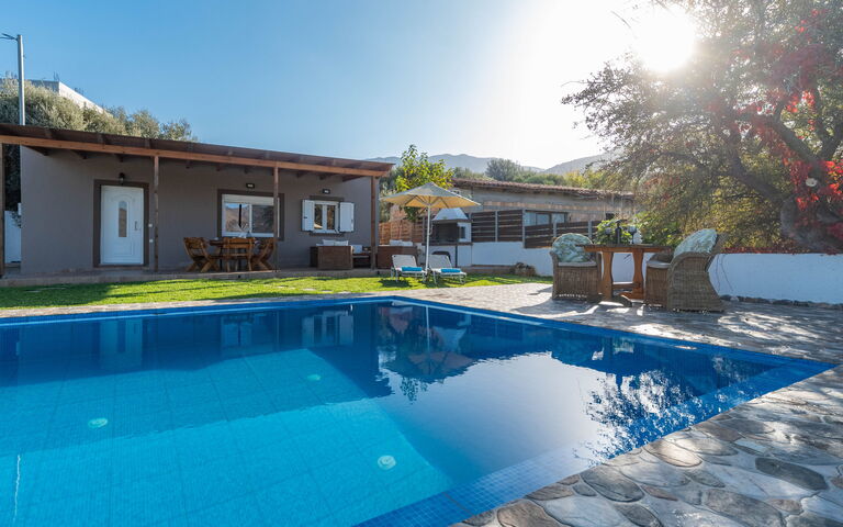 Villa Rose: Exteriör, slå samman, Trädgård, Utomhus