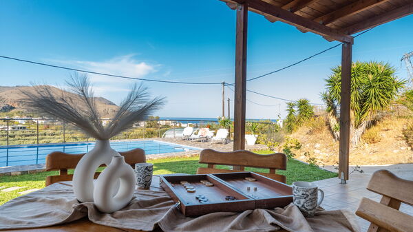 Villa Rose: Balkong / terrass / uteplats, Exteriör, slå samman, Trädgård, Utomhus, Visningar