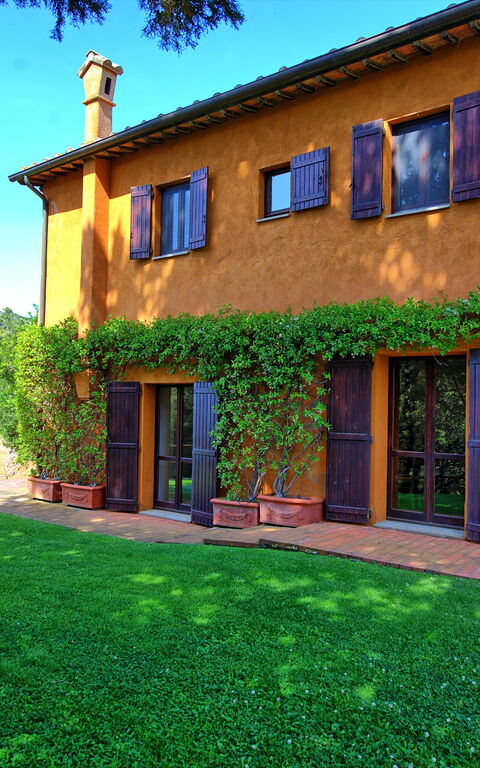 Casale Argentario: Trädgård, Utomhus