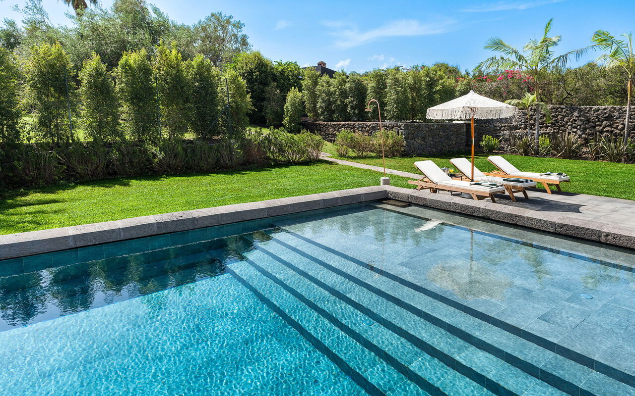Villa Acqua Marina: Exteriör, slå samman, Trädgård, Utomhus