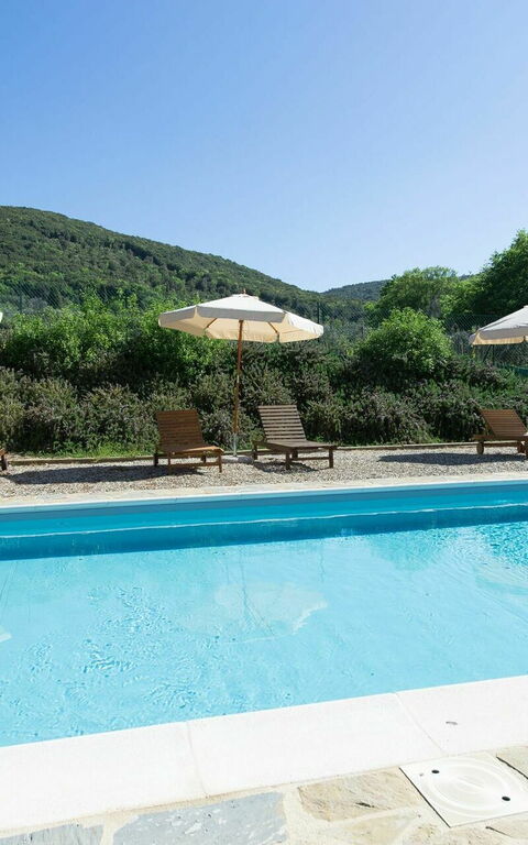 Casa Minuccia: Exteriör, slå samman, Utomhus