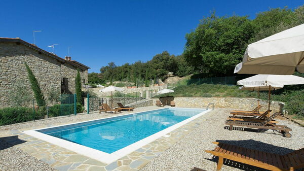 Casa Minuccia: Exteriör, slå samman, Utomhus