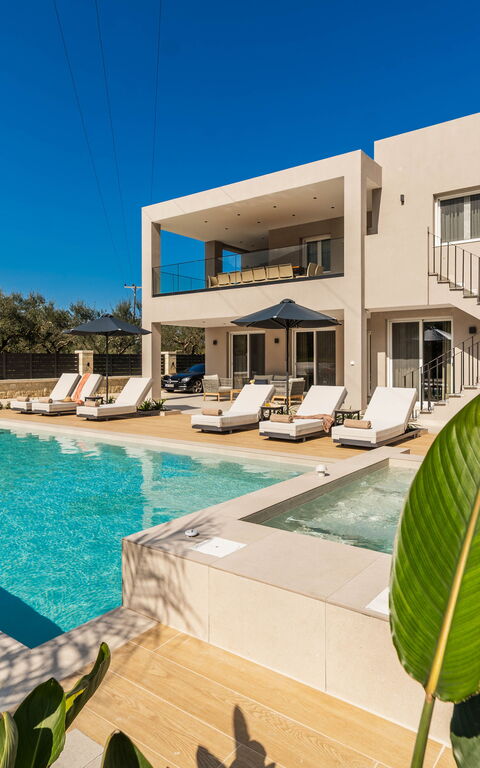 Villa Serenity: Exteriör, slå samman, Utomhus