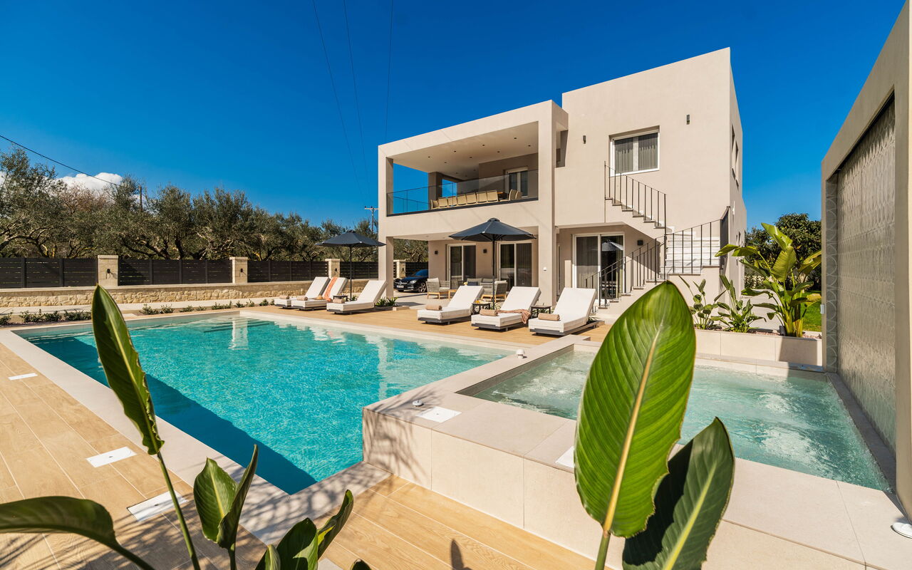 Villa Serenity: Exteriör, slå samman, Utomhus