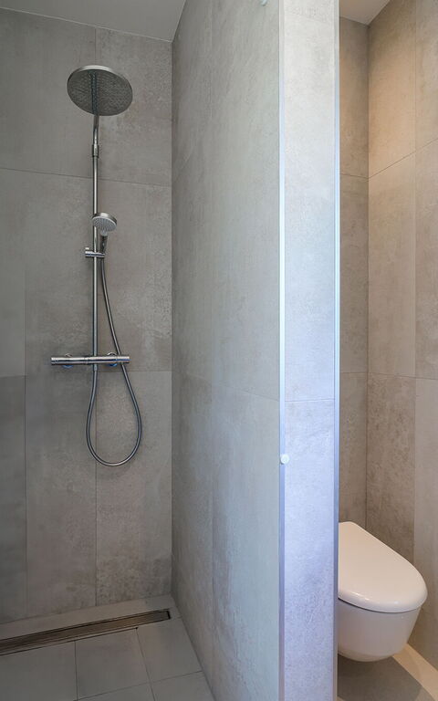 Villa Pine Haven: Badrum