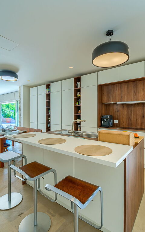 Villa Pine Haven: Kök