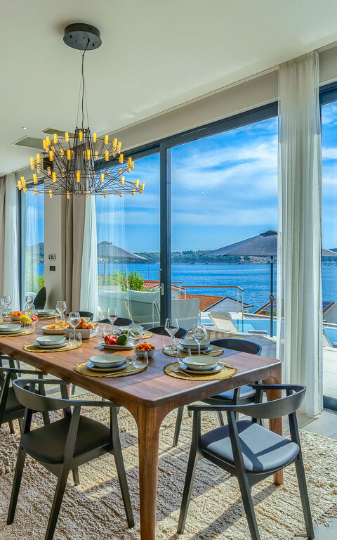 Villa Allina: Lunchrum