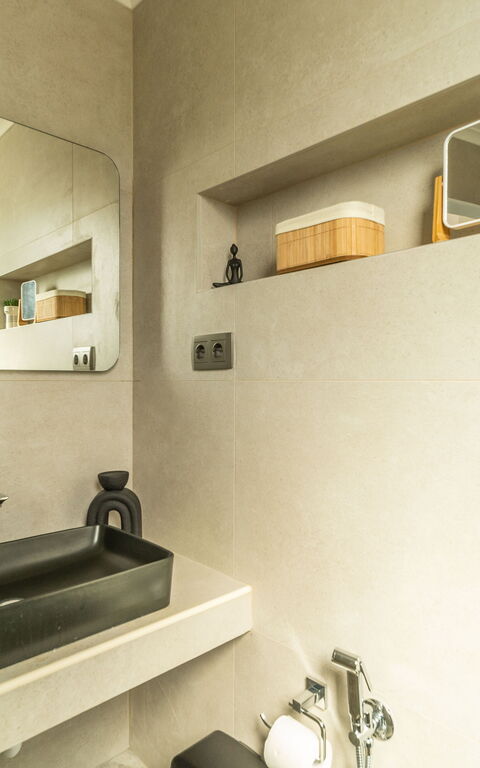 Venetian Villa: Badrum