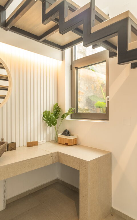 Venetian Villa: Badrum