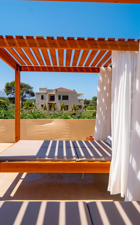 Christianna Apartments: Utomhus
